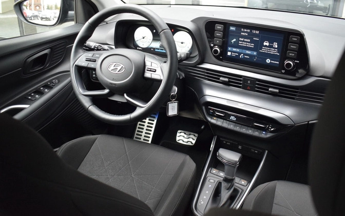 Hyundai Bayon cena 94900 przebieg: 7500, rok produkcji 2023 z Maków Mazowiecki małe 596